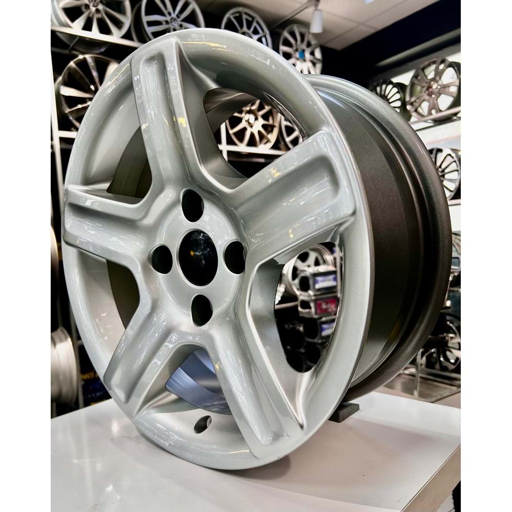 AGT 15 JANT 6 İNÇ ET45 64.1 4*100 SILVER JANT MODELİ