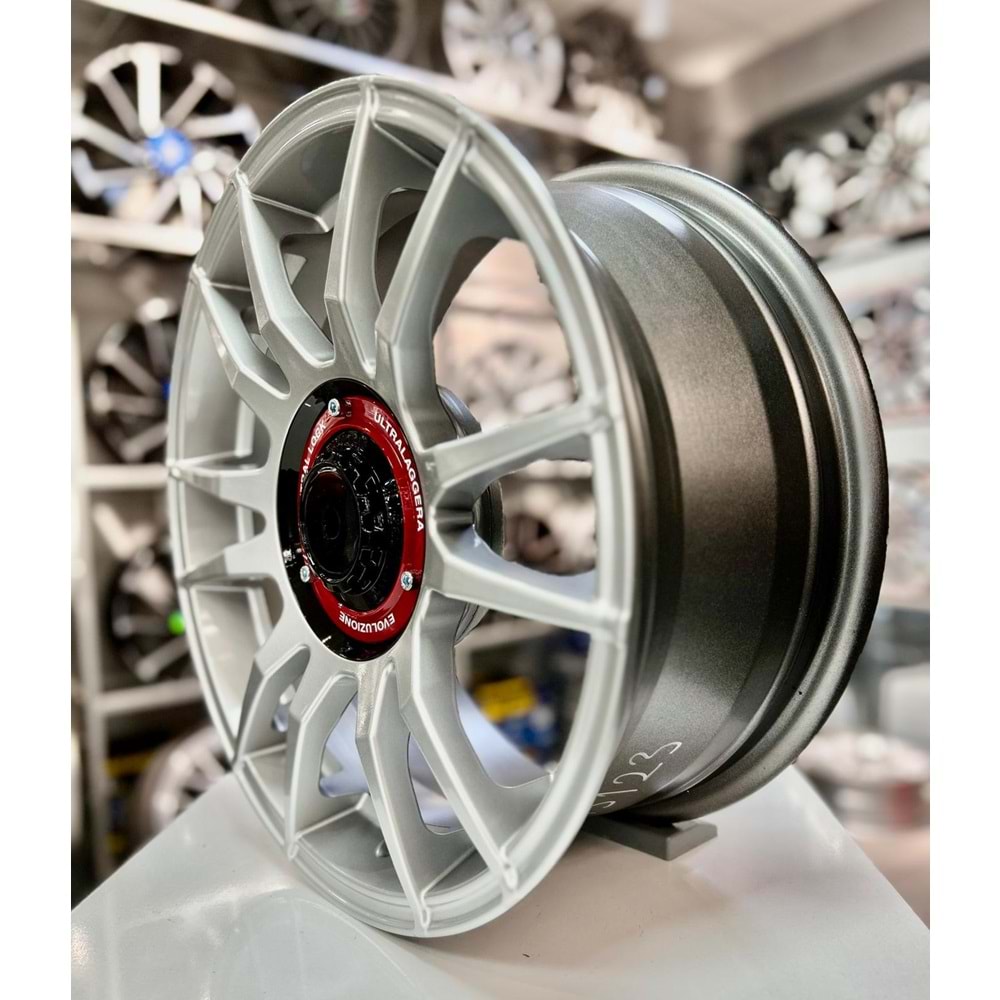 R1 15 JANT 6.5 İNÇ ET35 5*100 67.1 SILVER OZ RACING JANT MODELİ