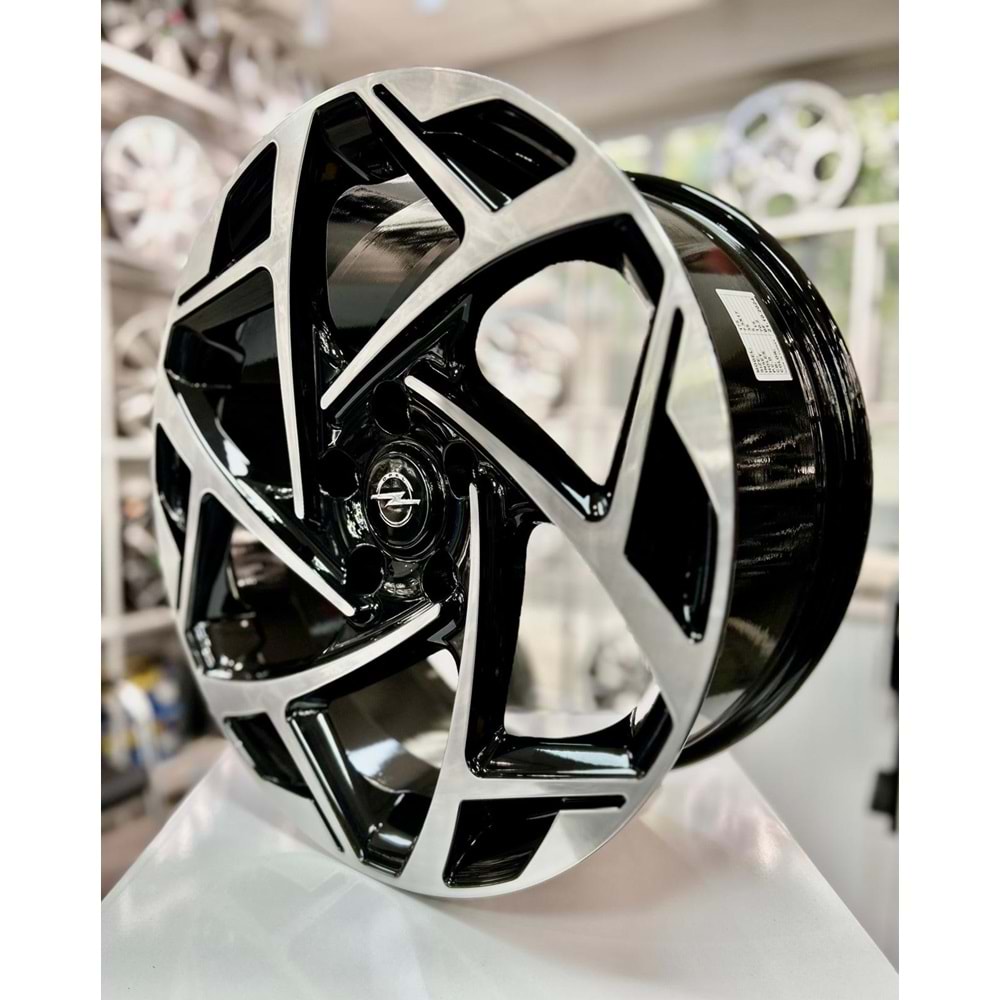 R1 17 JANT 7.5 İNÇ ET35 5*105 56.6 OPEL OPC JANT MODELİ