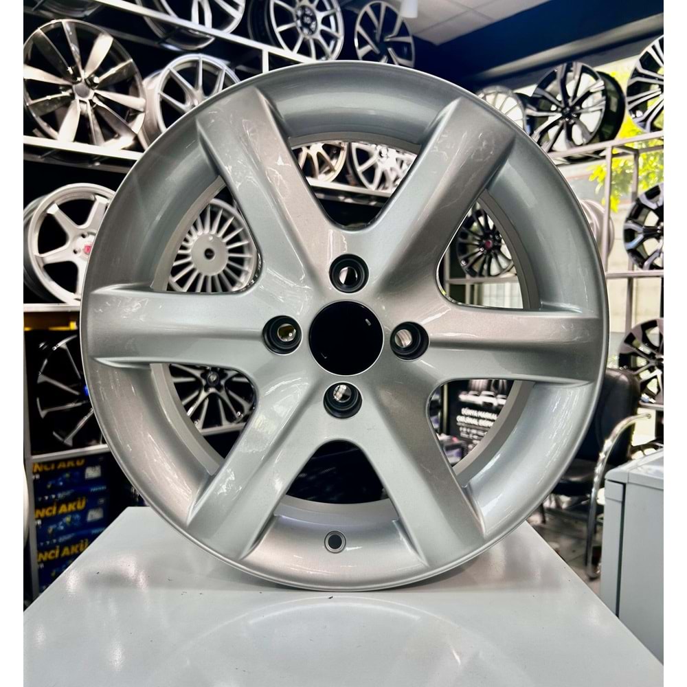 R1 15 JANT 6 İNÇ ET40 4*100 67.1 SILVER JANT MODELİ - 15081