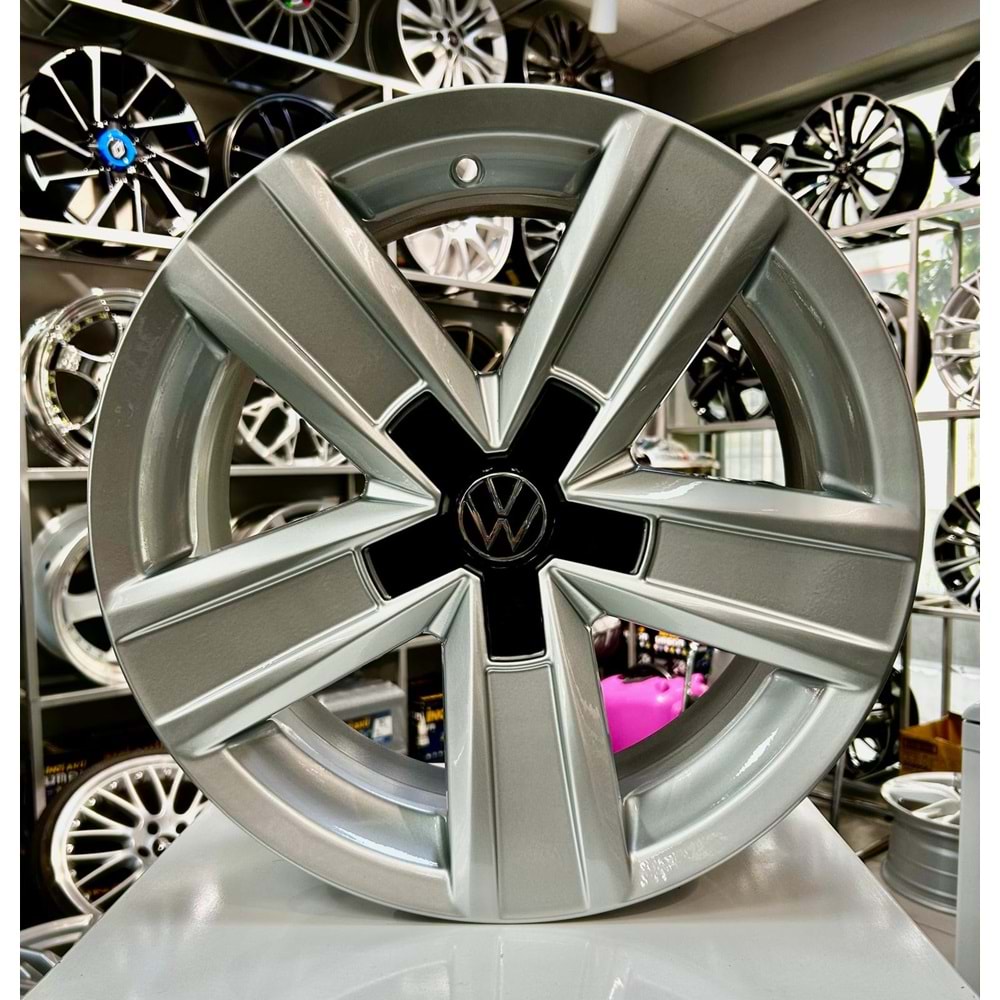R1 16 JANT 7 İNÇ ET35 5*120 65.1 VOLKSWAGEN TRANSPORTER SILVER KAPAKLI JANT MODELİ