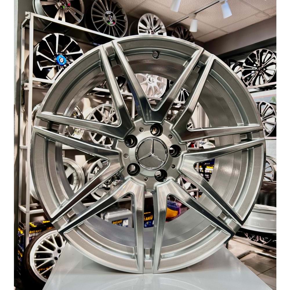 R1A 19 JANT 8 İNÇ ET45 5*112 66.6 MERCEDES E COUPE JANT MODELİ