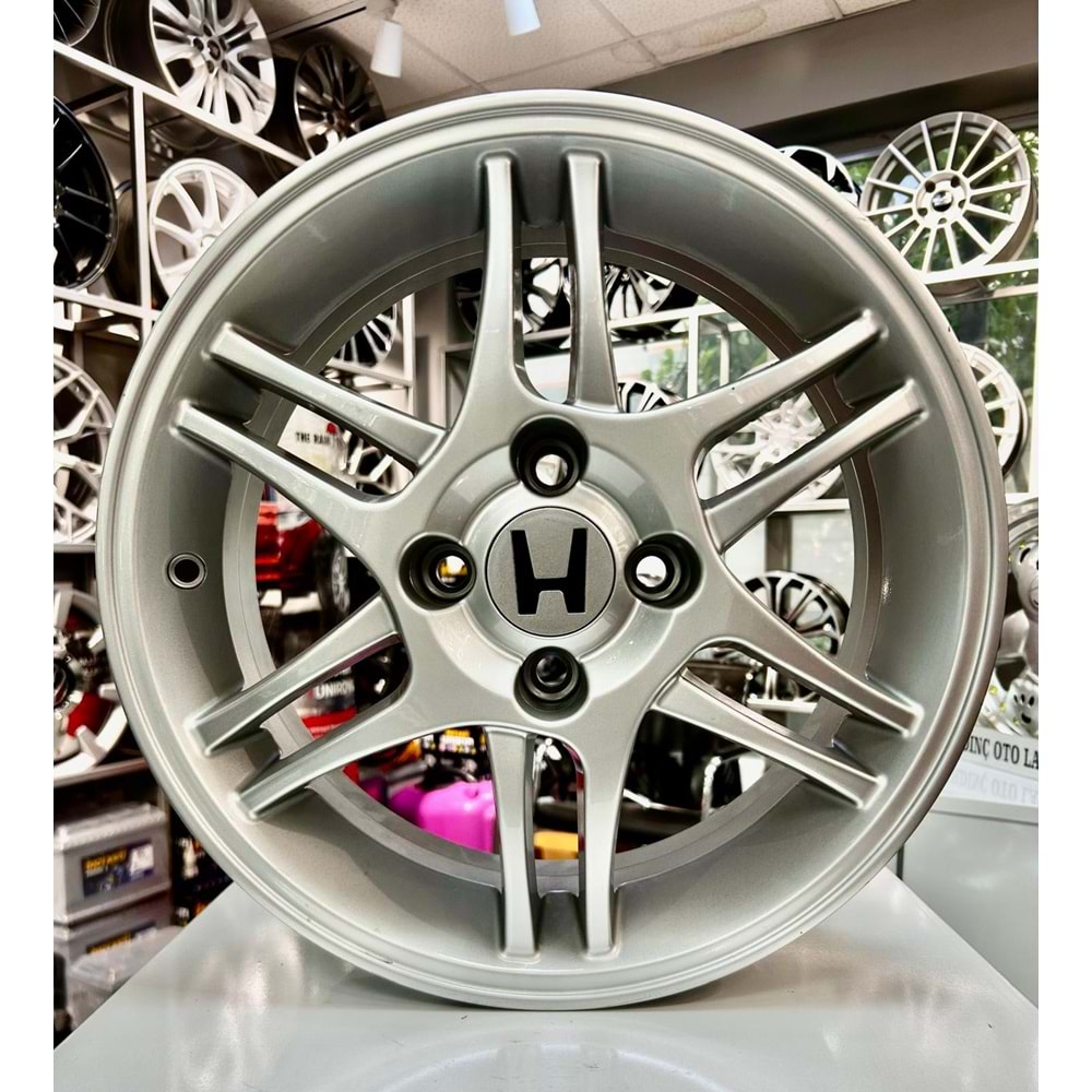 R1 15 JANT 6 İNÇ ET40 4*100 56.1 HONDA CIVIC İES GÜVENLİK PAKETİ JANT MODELİ