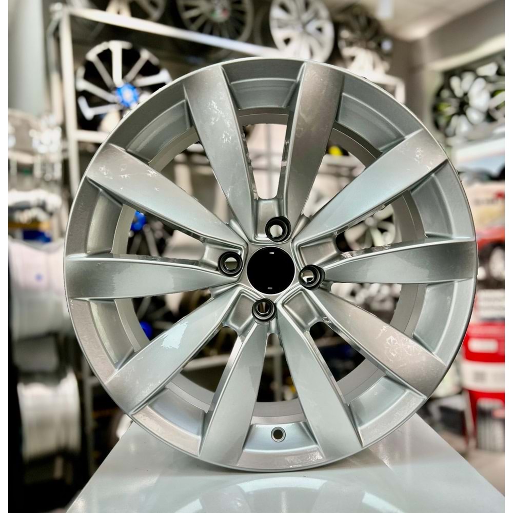 R1A 17 JANT 7.5 İNÇ ET35 4*100 67.10 SILVER JANT MODELİ