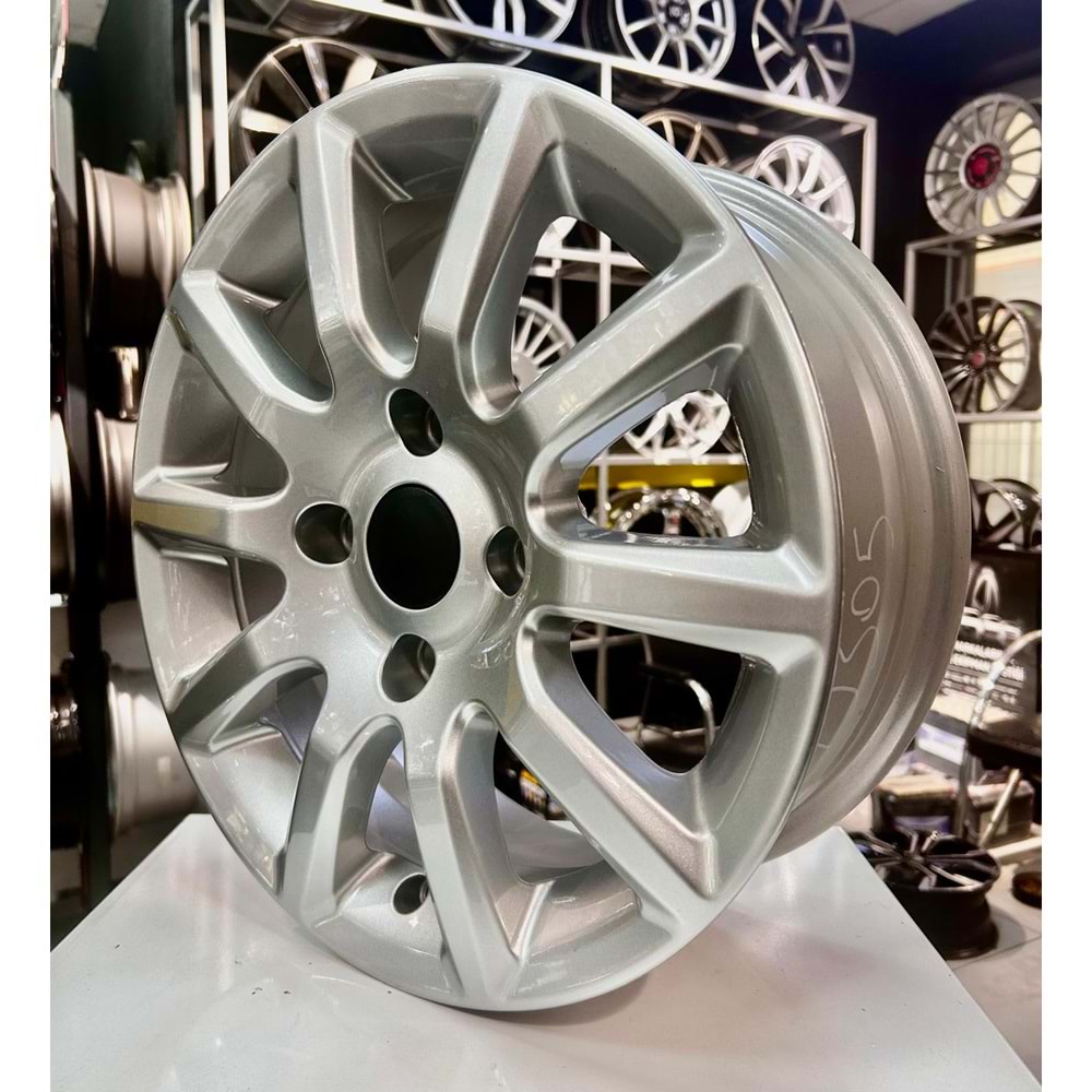 R1 15 JANT 6 İNÇ ET35 4*114.3 67.1 SILVER JANT MODELİ