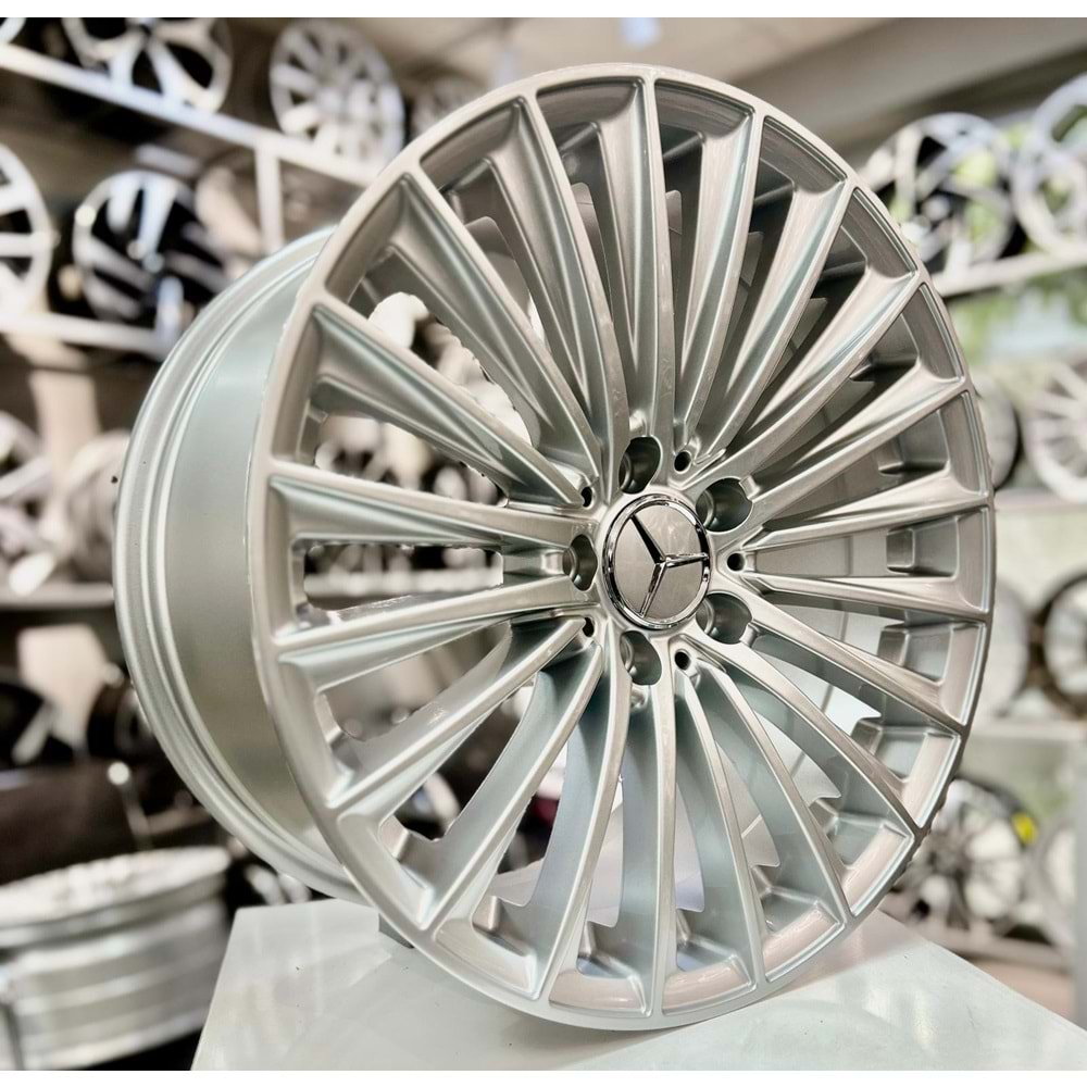 R1 18 JANT 9 İNÇ ET48 5*112 66.6 SILVER JANT MODELİ