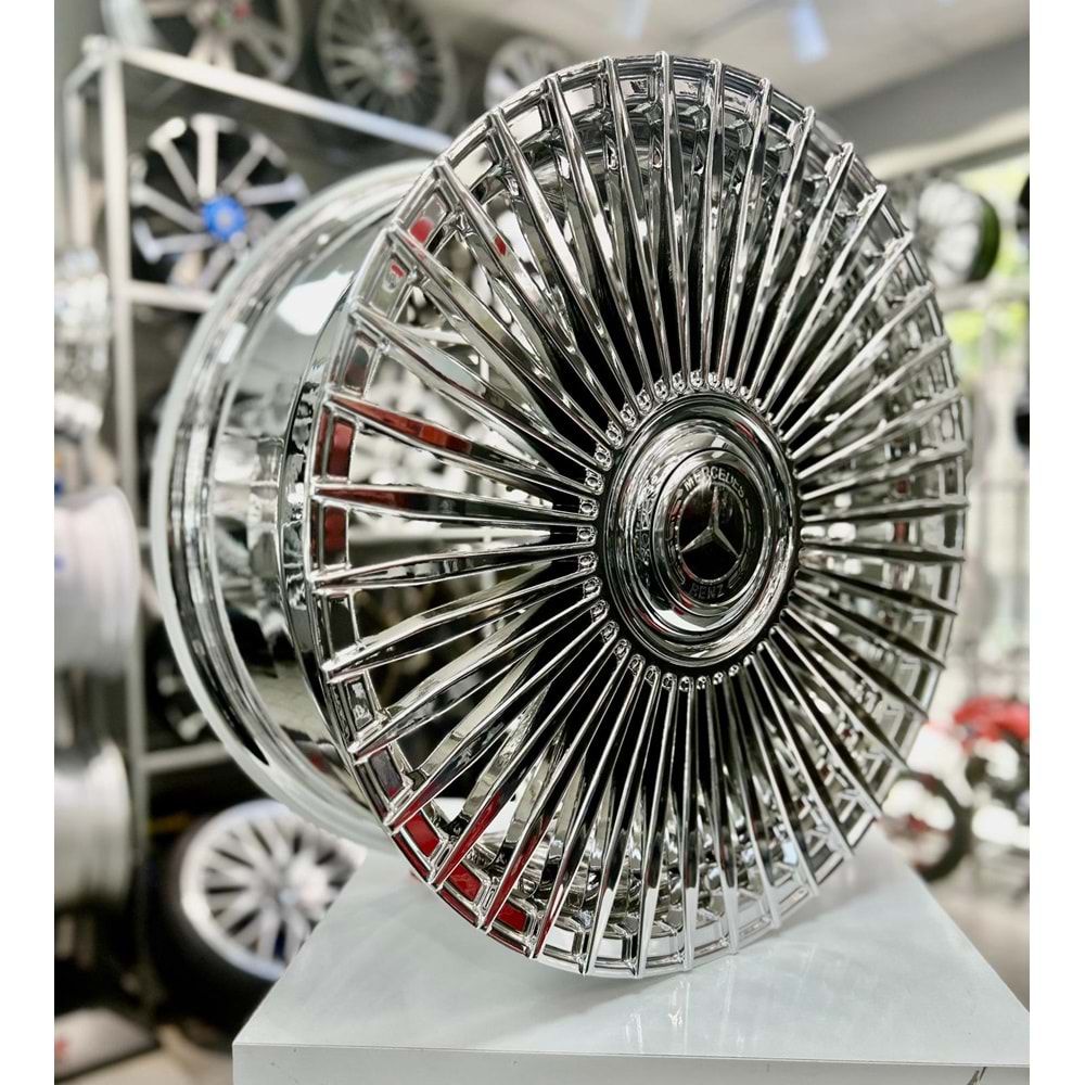 R1W 19 JANT 8.5 İNÇ ET35 5*112 66.6 MERCEDES CİVALI KAPAK KROM ESCOPAR JANT MODELİ