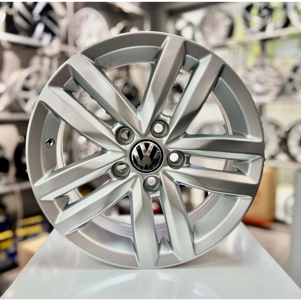 R1 14 JANT 5.5 İNÇ ET38 5*100 POLO JANT MODELİ