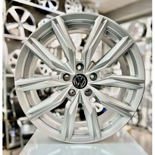 AGT 18 JANT 8 İNÇ ET40 5*112 66.56 JANT MODELİ