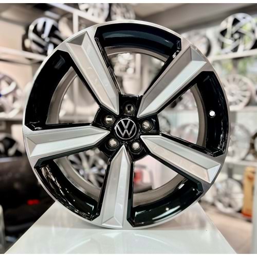 SONIC 17 JANT 7.5 İNÇ ET35 5*100 BABAYAGA JANT MODELİ