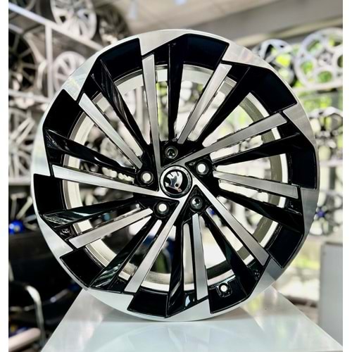 DY1628 18 JANT 8 İNÇ ET40 5*112 57.1 SKODA OCTAVİA JANT MODELİ