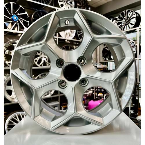 R1 14 JANT 6 İNÇ ET25 4*100 67.1 BOYNUZ SILVER JANT MODELİ