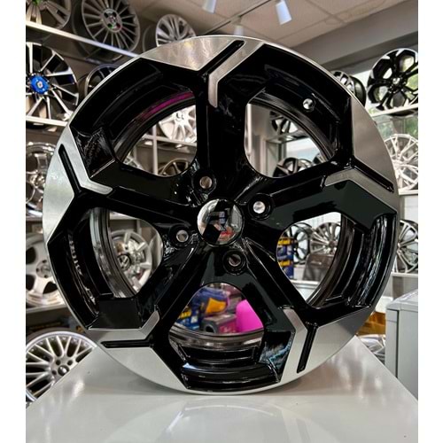 R1 15 JANT 6.5 İNÇ ET35 4*108 67.1 RC BLACK POLİŞH JANT MODELİ