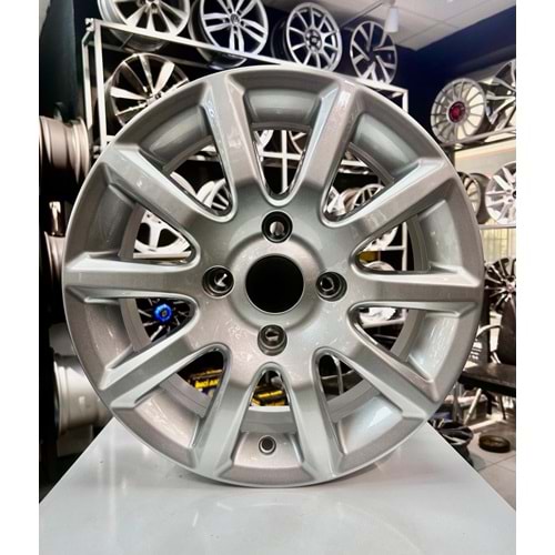 R1 15 JANT 6 İNÇ ET35 4*114.3 67.1 SILVER JANT MODELİ