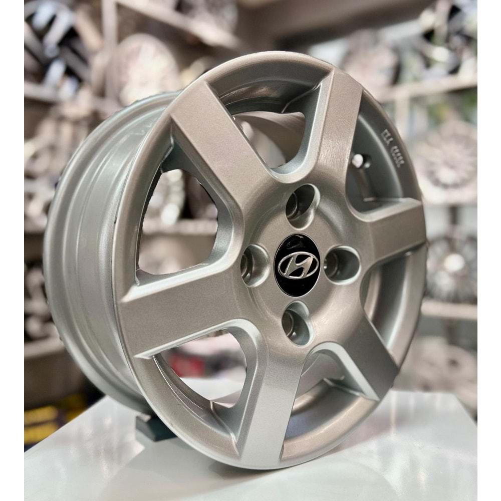 DJ411 13 JANT 5.5 İNÇ ET37 4*114.3 HYUNDAİ JANT MODELİ