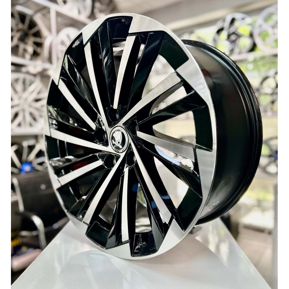 DY1628 18 JANT 8 İNÇ ET40 5*112 57.1 SKODA OCTAVİA JANT MODELİ
